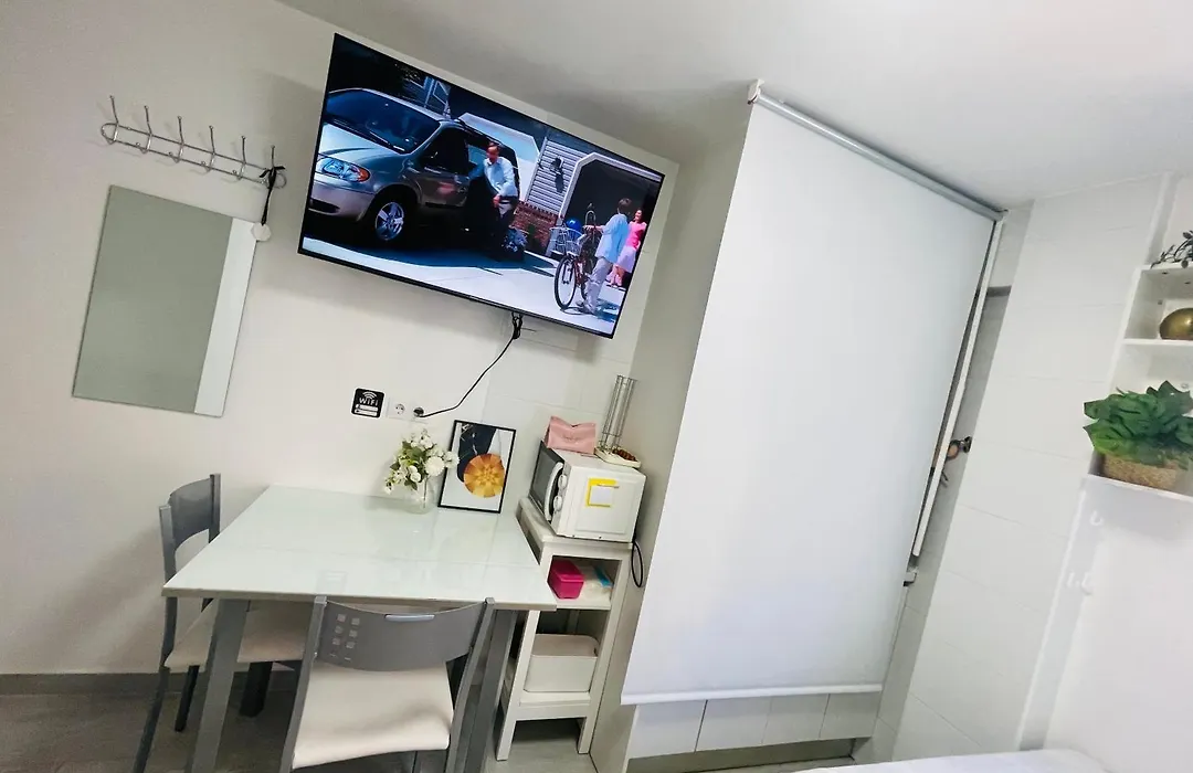 Acogedor Apartamento Usera-1